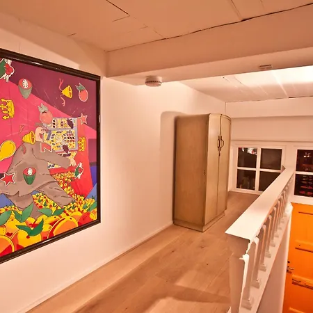 Georgia's Bathhouse Daire