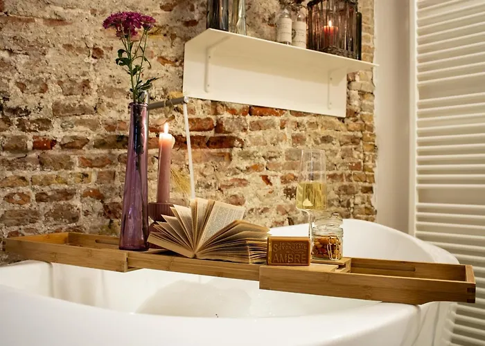 Georgia's Bathhouse ブレッダ